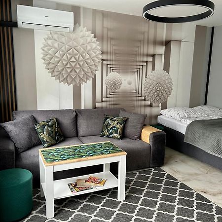 Studio Modlin Nowy Dwór Mazowiecki Kültér fotó